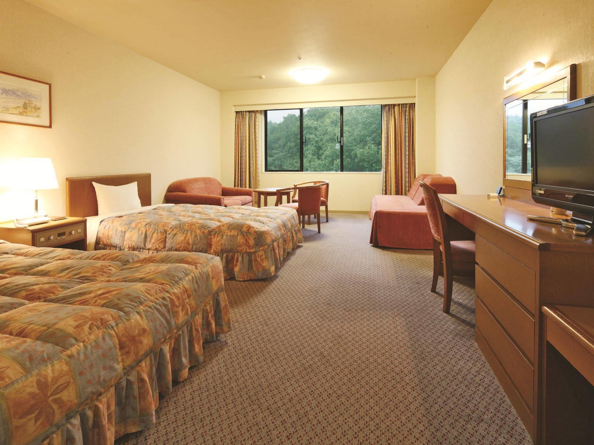 Royal Hotel Yatsugatake -From Apr2024 Grand Mercure Yatsugatake Resort & Spa Hokuto  Exteriör bild