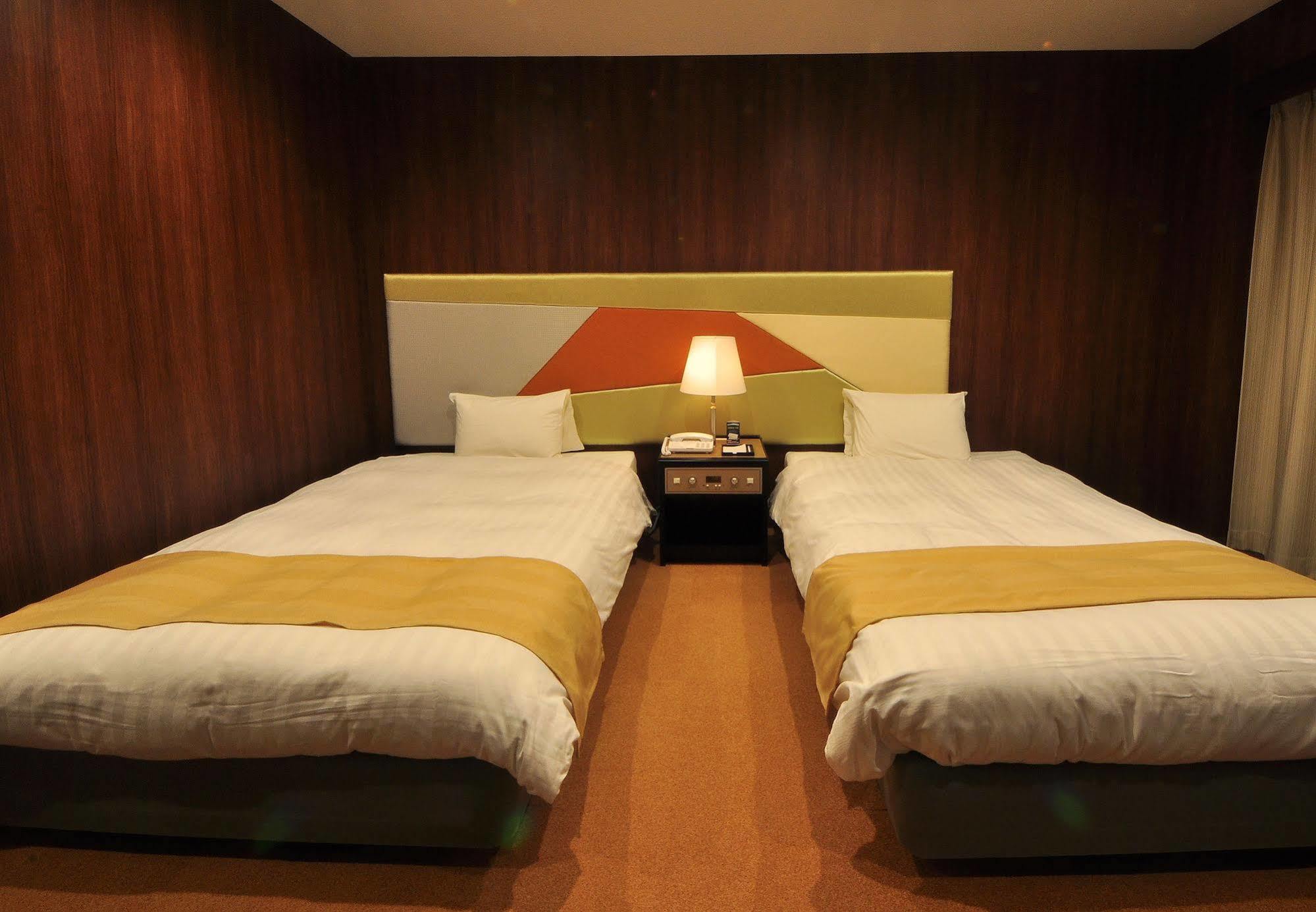 Royal Hotel Yatsugatake -From Apr2024 Grand Mercure Yatsugatake Resort & Spa Hokuto  Exteriör bild